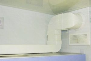 Установка воздуховода для кухонной вытяжки в Химках